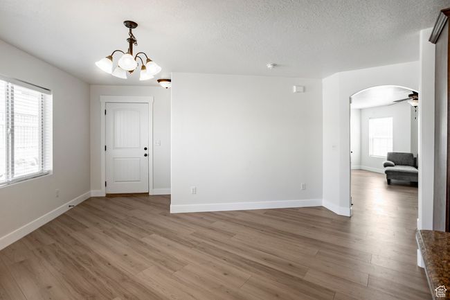 4043 E Oakland Hills Dr, Townhouse with 4 bedrooms, 4 bathrooms and 2 parking in Eagle Mountain UT | Image 12