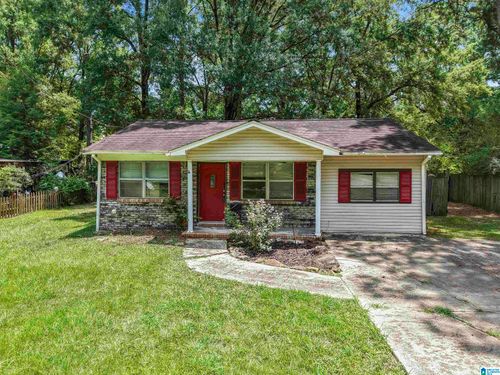 1303 Airport Ln Sw, Bessemer, AL, 35022-6020 | Card Image