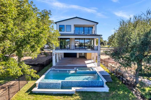 525 Lake Street Street, Kingsland, TX, 78639 | Card Image