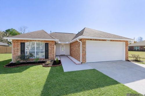 23680 Southpoint Dr, Denham Springs, LA, 70726-6855 | Card Image