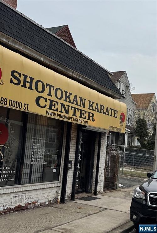 68 Dodd Street, East Orange, NJ, 07017 | Card Image