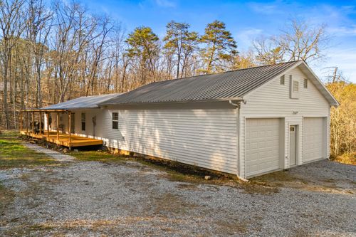 1598 Lyle Rd, Dandridge, TN, 37725-5820 | Card Image