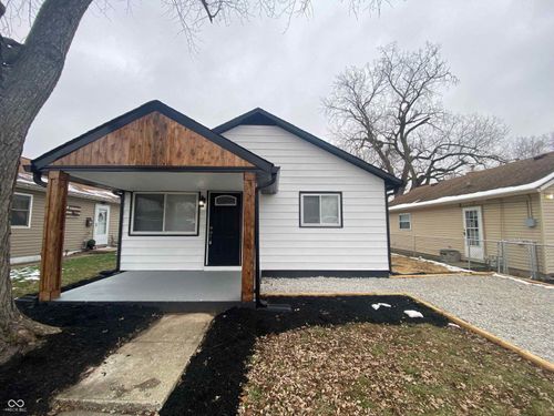 151 N 8th Ave, Beech Grove, IN, 46107-1207 | Card Image