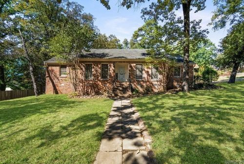 4 Nob Hill Cv, Little Rock, AR, 72205-2415 | Card Image