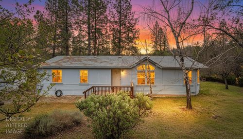 14349 Barn Owl Rd, Nevada City, CA, 95959-9052 | Card Image
