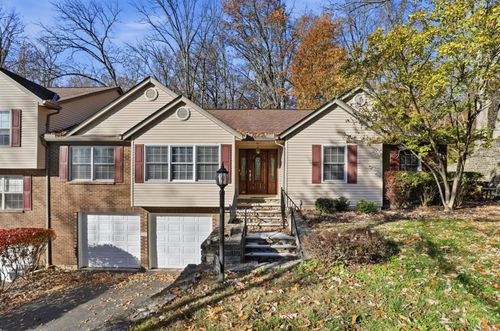 1128 Cottonwood Dr, Loveland, OH, 45140-7600 | Card Image