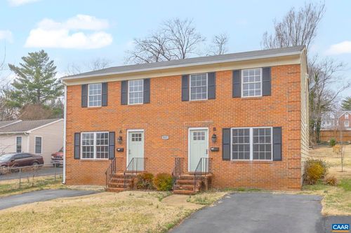 827 Saint Clair Ave, Charlottesville, VA, 22902-4918 | Card Image