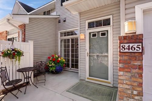 8465 Cortland Road, Eden Prairie, MN, 55344 | Card Image