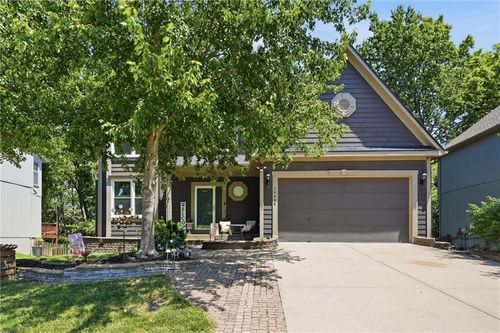 14485 S Summit St, Olathe, KS, 66062-3347 | Card Image