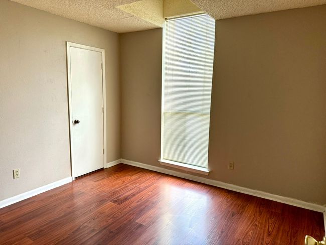 2nd bedroom | Image 14