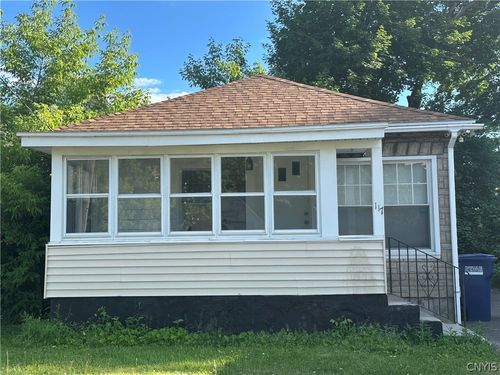 117 Hood Ave, Syracuse, NY, 13208-2329 | Card Image