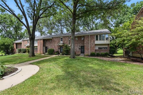 12321 Rossridge Court, St Louis, MO, 63146 | Card Image