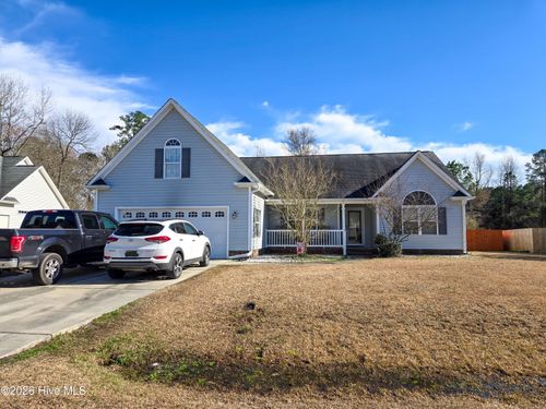 107 Croatan Woods Dr, New Bern, NC, 28562-9159 | Card Image
