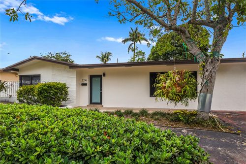 3336 W Park Rd, Hollywood, FL, 33021-4337 | Card Image