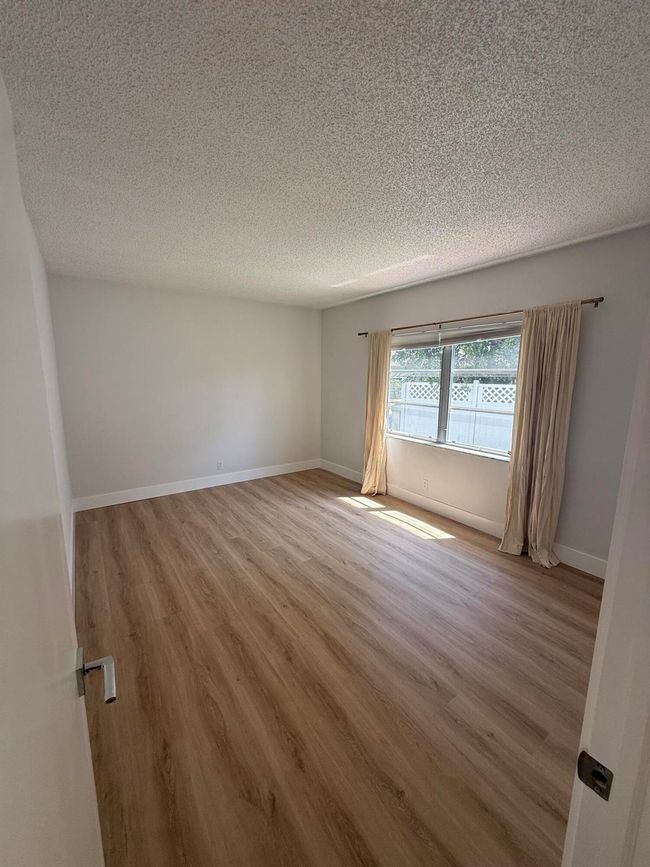 APT-1B - 2613 Ne 28 Th Ct, Condo with 2 bedrooms, 2 bathrooms and null parking in Lighthouse Point FL | Image 15