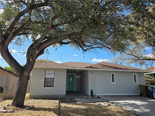 2529 Crestlea Dr, Corpus Christi, TX, 78415-5695 | Card Image