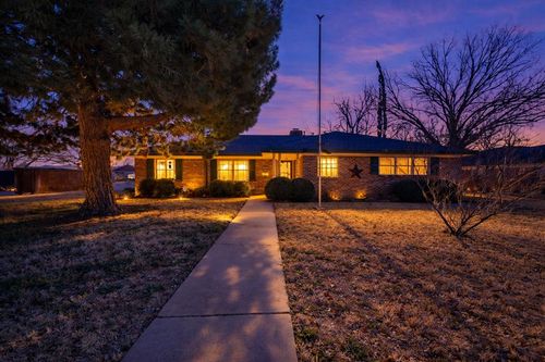 3201 Cimmaron Ave, Midland, TX, 79705-6210 | Card Image
