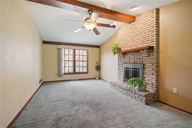 201 Cameron Dr, House other with 3 bedrooms, 3 bathrooms and 2 parking in Irwin PA | Image 14