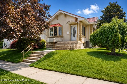 146 Marble Street, Staten Island, NY, 10314 | Card Image