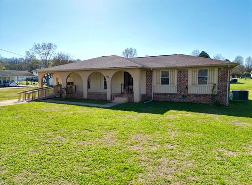 1205 Beverly Dr, Pulaski, TN, 38478-4702 | Card Image