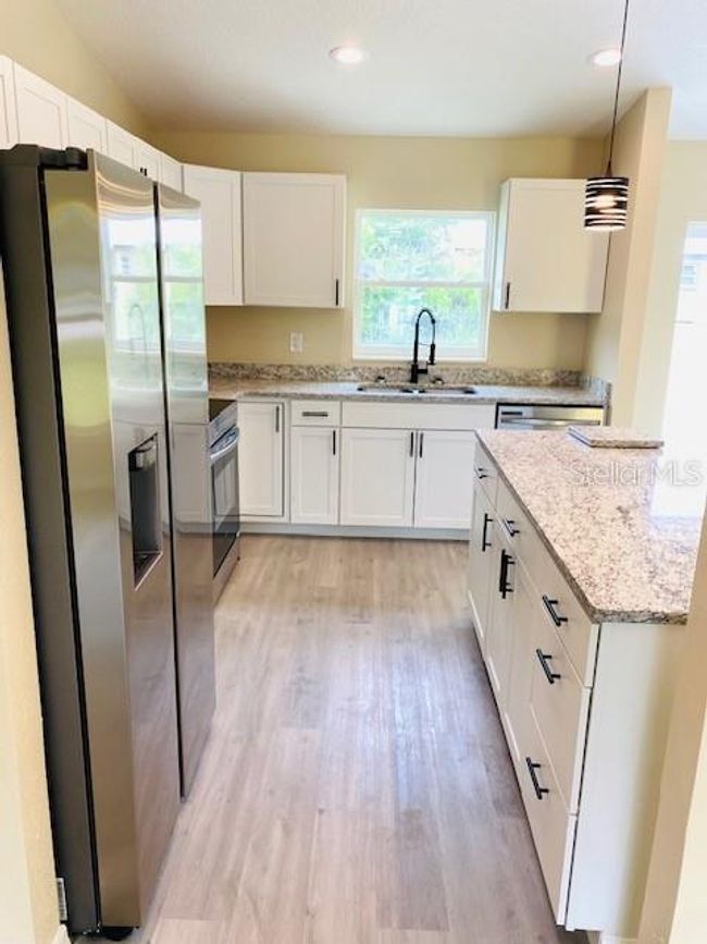 410 Kilgore St, House other with 3 bedrooms, 2 bathrooms and null parking in Wildwood FL | Image 15