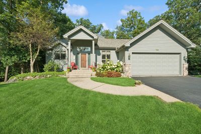 726 Timber Ridge Ct, House other with 4 bedrooms, 3 bathrooms and null parking in Fontana WI | Image 1