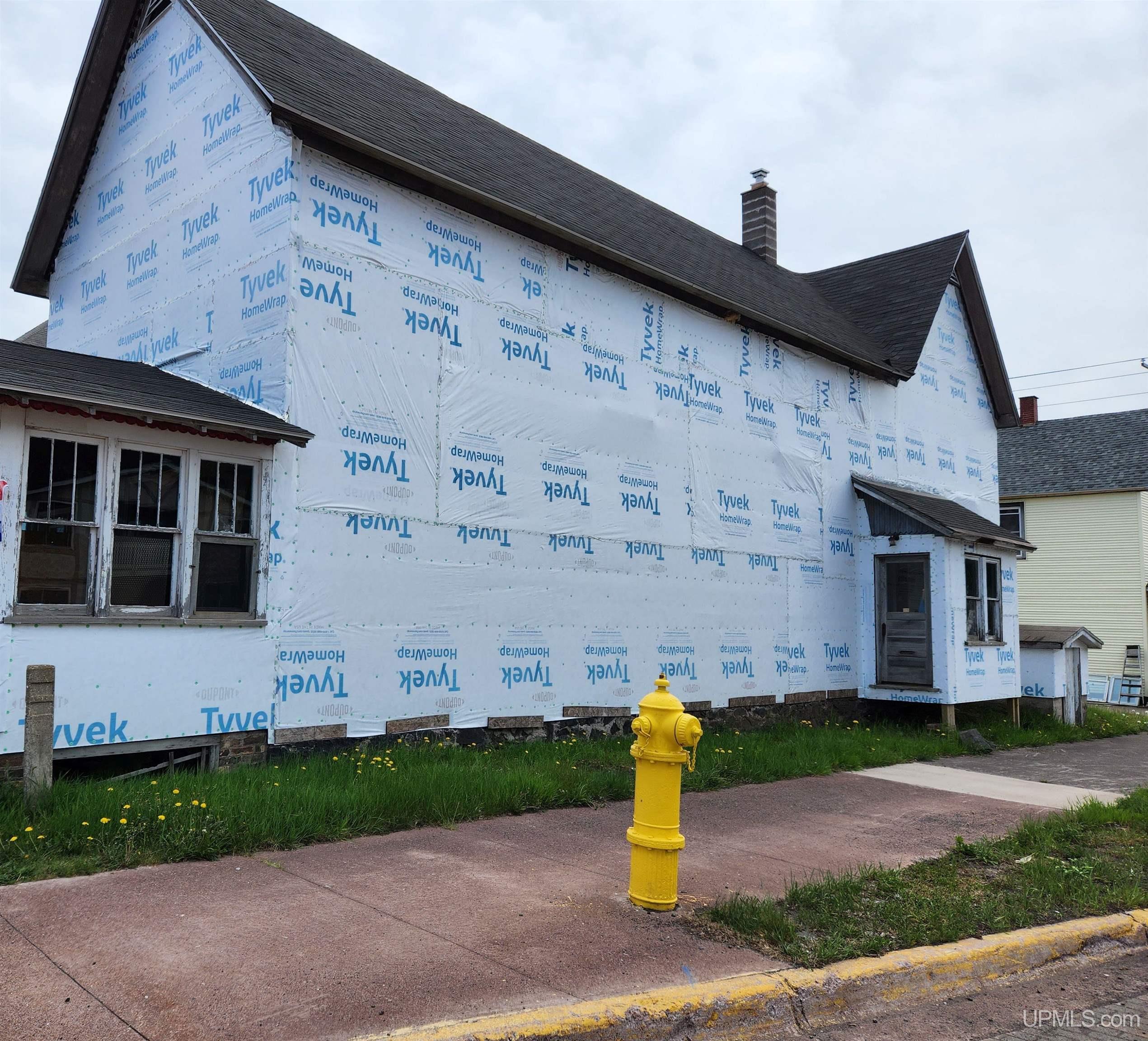 6th St, Calumet, MI 49913