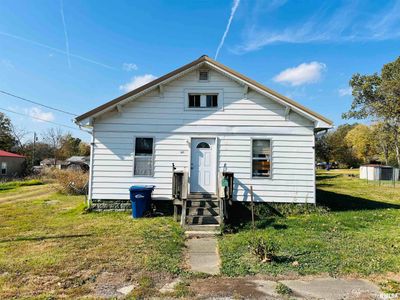 1109 Scott Street, House other with 2 bedrooms, 1 bathrooms and null parking in Eldorado IL | Image 1