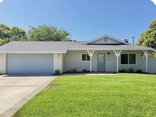 4768 Sterling Way, Carpinteria, CA, 93013-1733 | Card Image