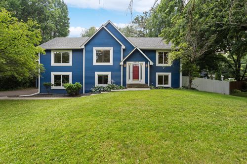 18525 County Road 24, Plymouth, MN, 55447-1051 | Card Image