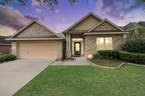 7107 Grants Hollow Ln, Richmond, TX, 77407-3832 | Card Image