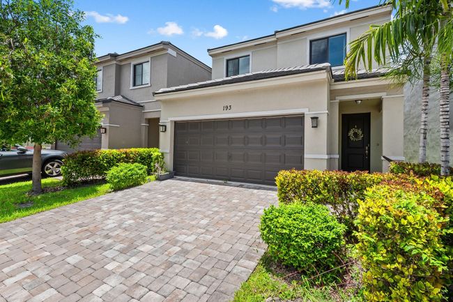 193 Nw 36 Th Ave, House other with 3 bedrooms, 3 bathrooms and null parking in Pompano Beach FL | Image 22