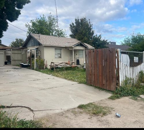 321 Olivero Rd, Modesto, CA, 95358-5713 | Card Image