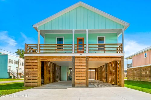 103 17th St, Gulfport, MS, 39507-1605 | Card Image