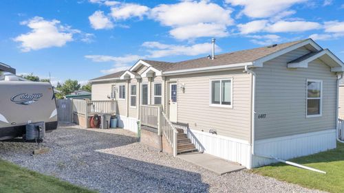 6407 52 St, Ponoka, AB, T4J1E2 | Card Image
