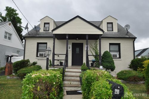 20 Maine Ave, Carteret, NJ, 07008-1525 | Card Image