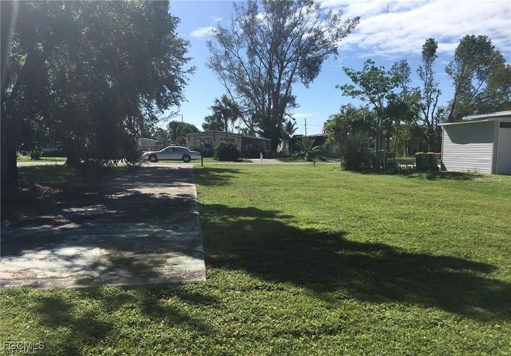 Land in Naples 3
