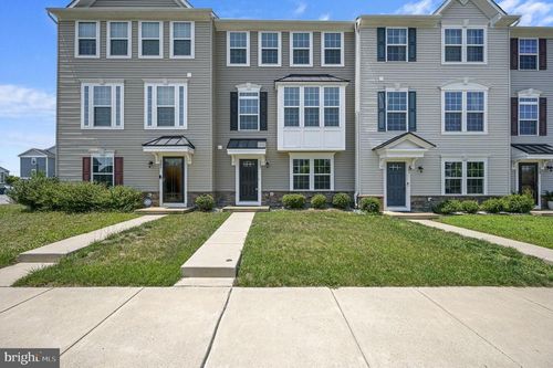 343 S Parkway Dr, MIDDLETOWN, DE, 19709-4643 | Card Image