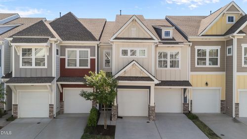 620 Metro Sta, Apex, NC, 27502-2475 | Card Image