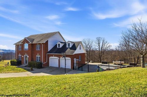 4273 Wexford Way, Bridgeport, WV, 26330 | Card Image