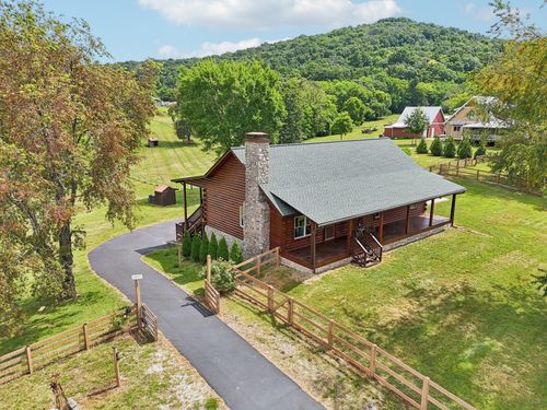 268 Ward Hollow Rd, Watertown, TN, 37184-3256 | Card Image