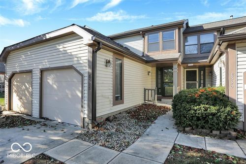 8528 Hague Rd, Indianapolis, IN, 46256-3441 | Card Image