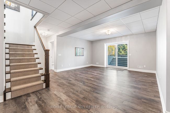36 Hickory Ave, House other with 3 bedrooms, 3 bathrooms and 4 parking in Saint Davids ON | Image 31