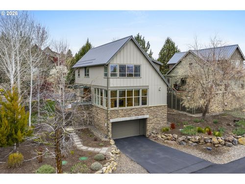 224 Volunteer Park Ln, Redmond, OR, 97756-7155 | Card Image