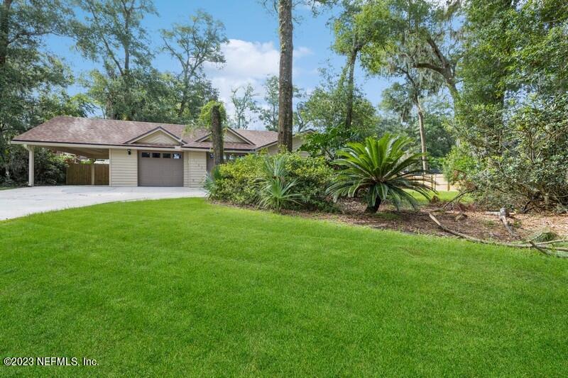 1365 Blackhawk Trl W, Inactive in Jacksonville Zoocasa