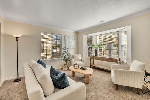 70 Geneva Dr, Midway, UT, 84049-6771 | Card Image