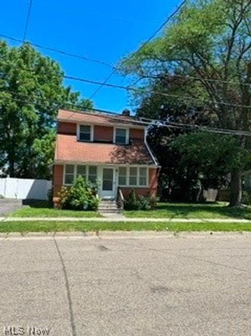 1113 Santee Ave, Akron, OH, 44306-2434 | Card Image
