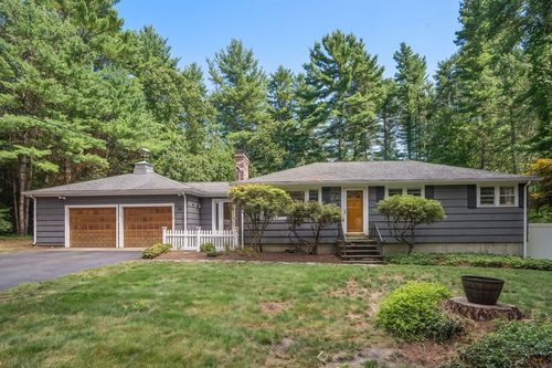 45 Needham St, Norfolk, MA, 02056-1648 | Card Image