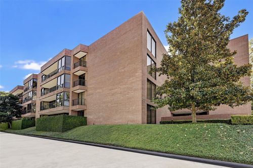 apt-413-9333 Memorial Dr, Houston, TX, 77024-5738 | Card Image