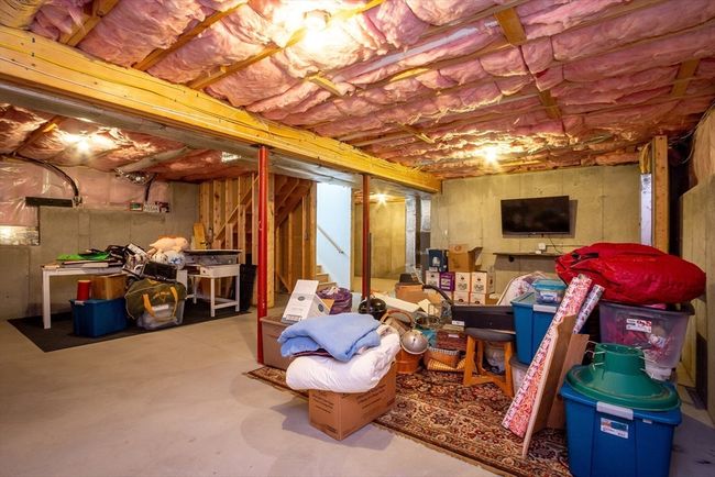 40 Pheasant Run Ct, House other with 3 bedrooms, 3 bathrooms and null parking in Wrentham MA | Image 35